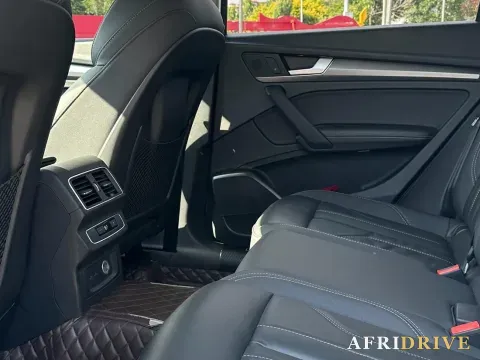 2022 Audi Q5L 5