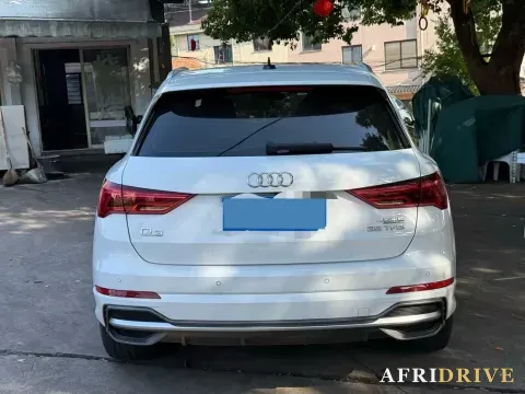 2022 Audi Q3 7