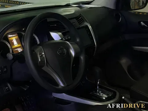 2020 Nissan Terra 2