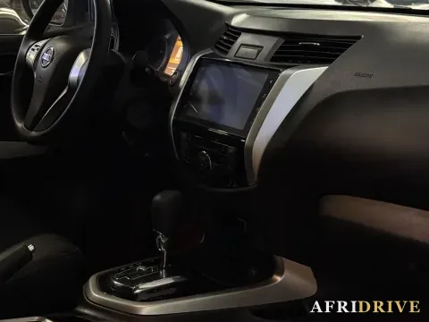 2020 Nissan Terra 3