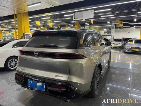 2024 Nissan Pathfinder 3