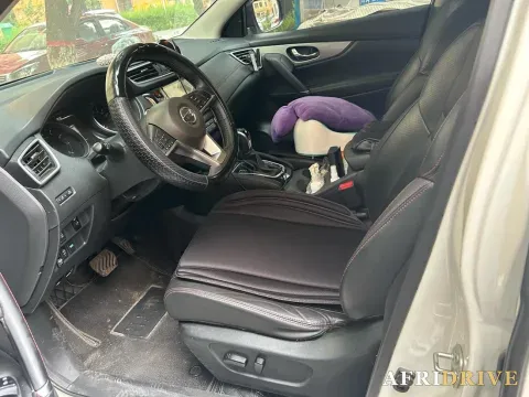 2022 Nissan Qashqai 5