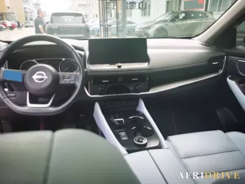 2023 Nissan X-Trail 4