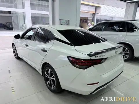 2023 Nissan Sylphy 4