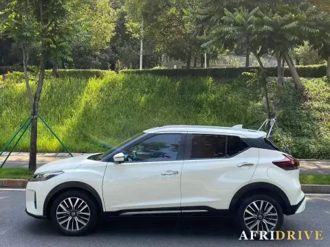 2022 Nissan Kicks 3