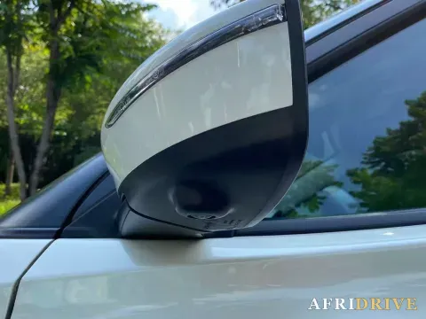 2022 Nissan Kicks 5