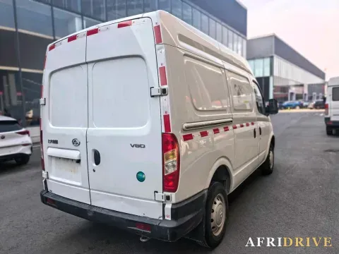 2023 MAXUS XinTu V80 4