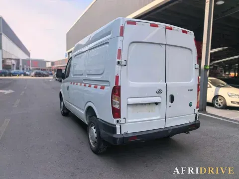 2023 MAXUS XinTu V80 5