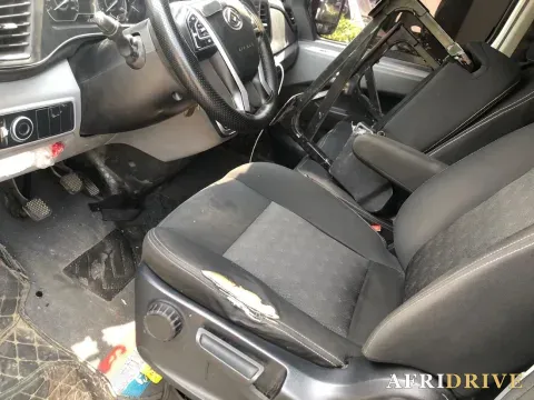 2023 MAXUS XinTu V80 7