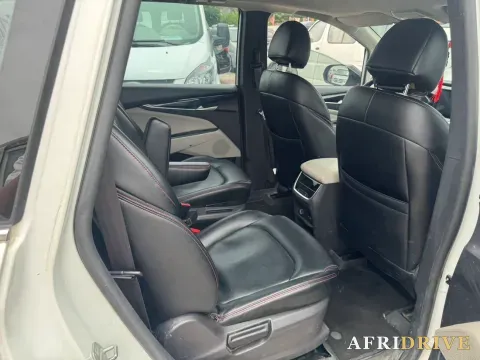 2021 MAXUS G50 8