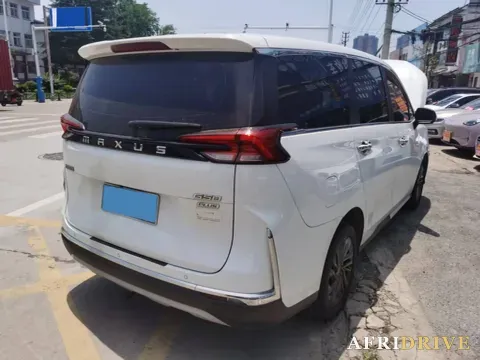 2021 MAXUS G50 4
