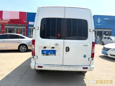 2021 MAXUS XinTu V80 4