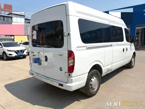 2021 MAXUS XinTu V80 6