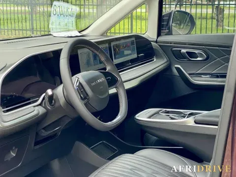 2023 MAXUS G90 4