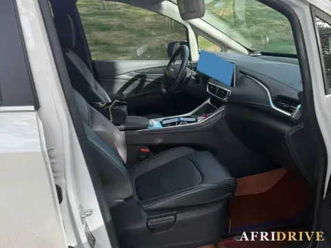 2023 MAXUS G50 8