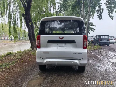 2025 WuLing ZhiGuang 5