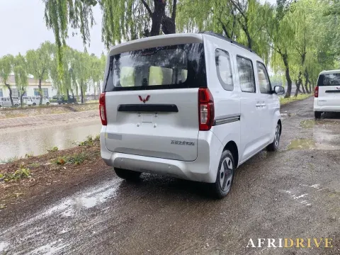 2025 WuLing ZhiGuang 6
