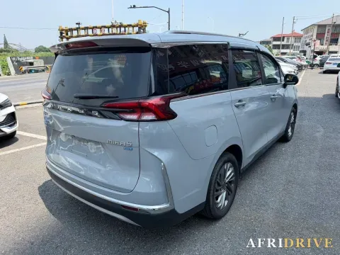 2024 MAXUS XinTu V90 4
