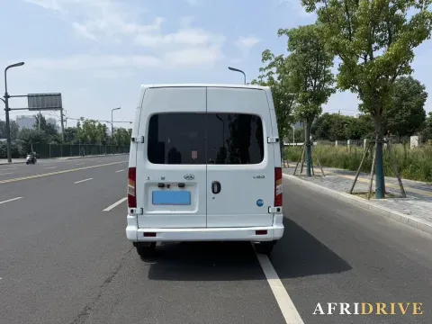 2021 MAXUS XinTu V80 5