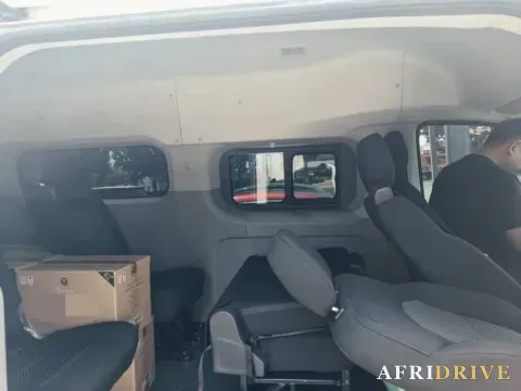 2024 MAXUS XinTu EV70 4