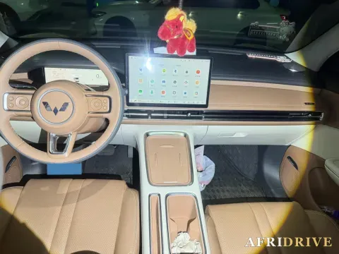 2025 WuLing BinGuo S 6