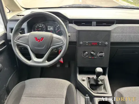 2021 WuLing ZhengChen 7