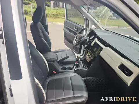 2021 WuLing ZhengChen 7