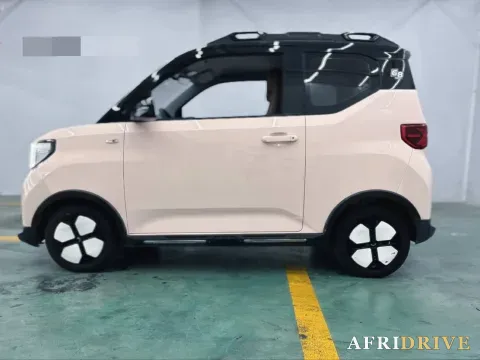 2022 WuLing HongGuang MINI EV 7