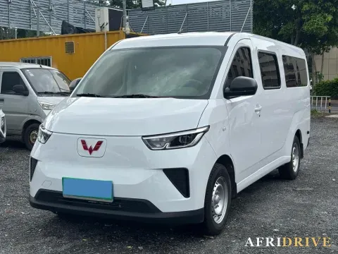 2025 WuLing YangGuang