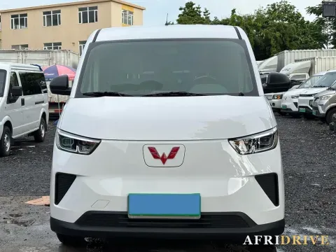 2025 WuLing YangGuang 4