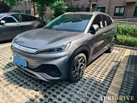 2025 Geely Galaxy E8
