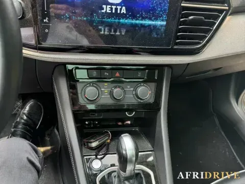 2022 Jetta VS7 5