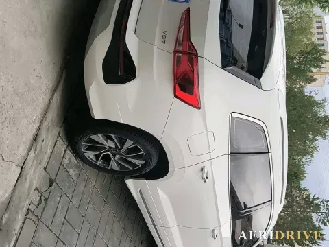 2024 Jetta VS7 4
