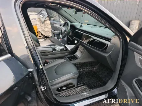 2023 ARCFOX αT 6