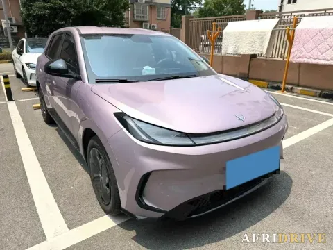 2025 ARCFOX T1 3