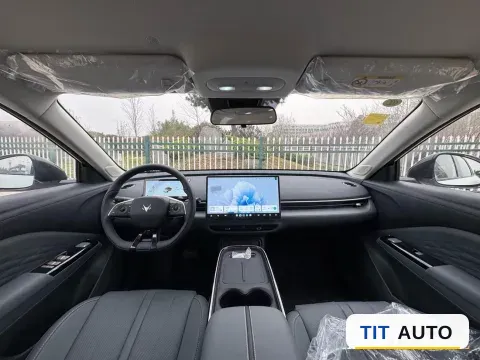2025 ARCFOX T1 5