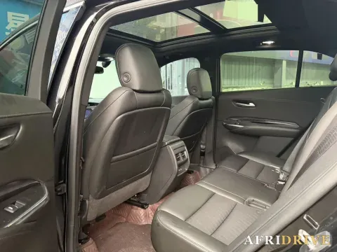 2021 Cadillac XT4 4