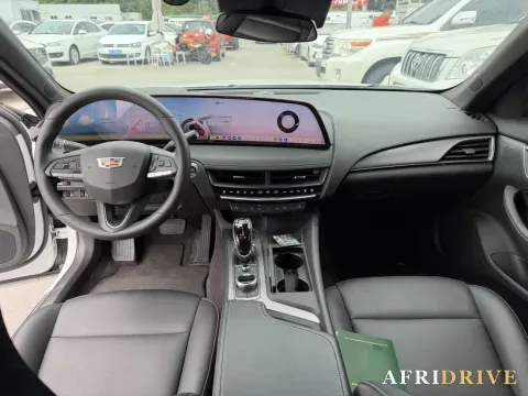 2025 Cadillac CT5 6