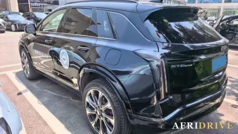 2025 Cadillac XT5 2