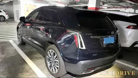 2022 Cadillac XT5 3