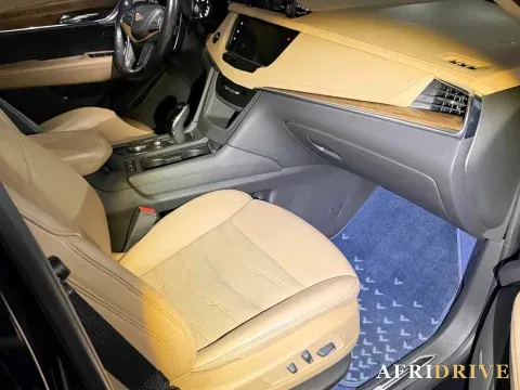 2022 Cadillac XT5 5