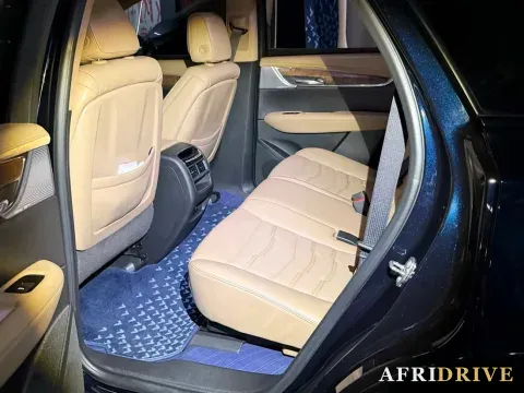 2022 Cadillac XT5 6