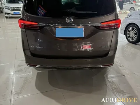 2022 Buick GL8 4