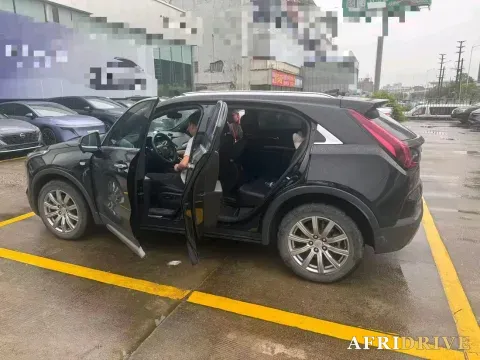 2022 Cadillac XT4 5