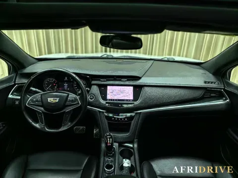 2021 Cadillac XT5 5
