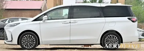 2025 Buick GL8 3