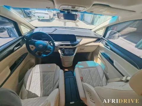 2023 Buick GL8 6