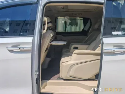 2023 Buick GL8 8