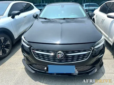 2023 Buick Regal 2