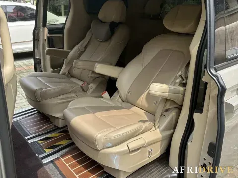 2022 Buick GL8 2